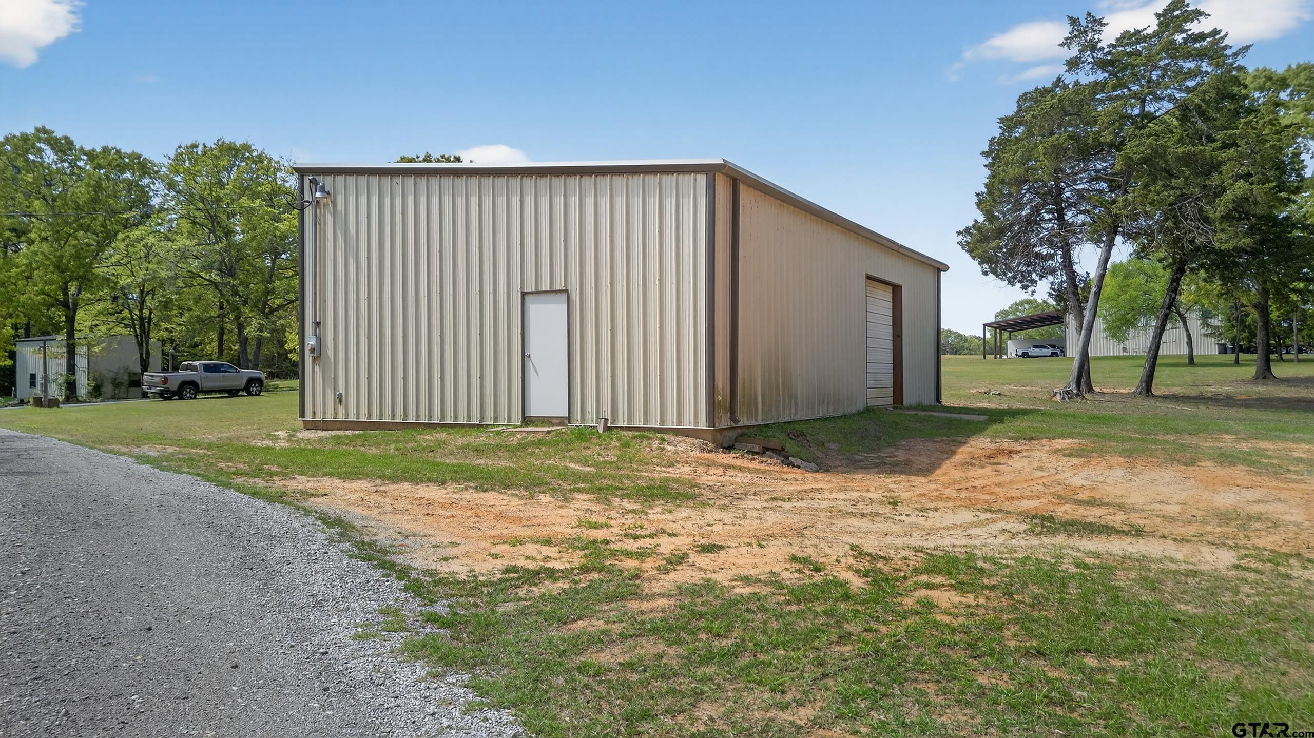10227 County Road 4101
