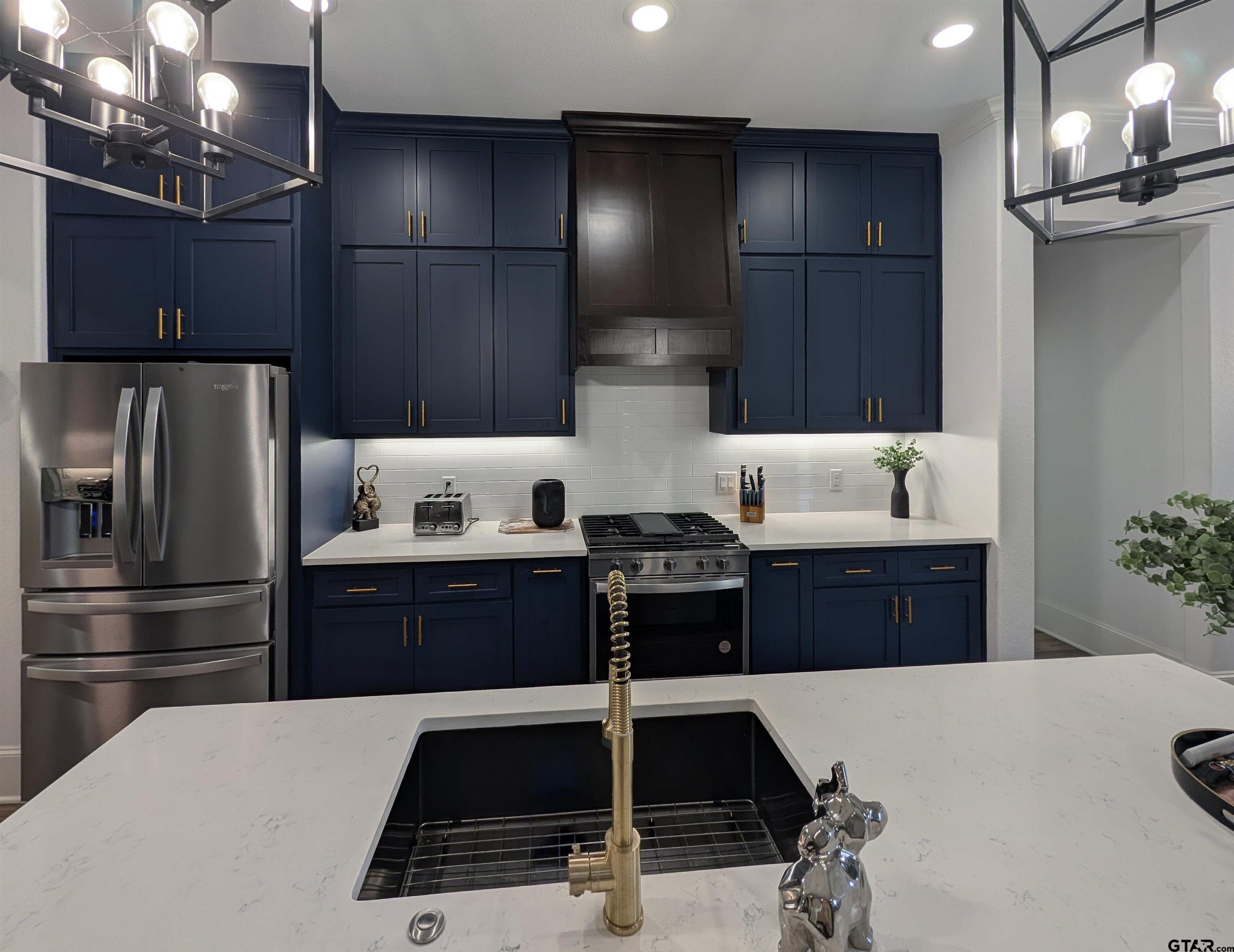 14620 Woodland Creek Dr.