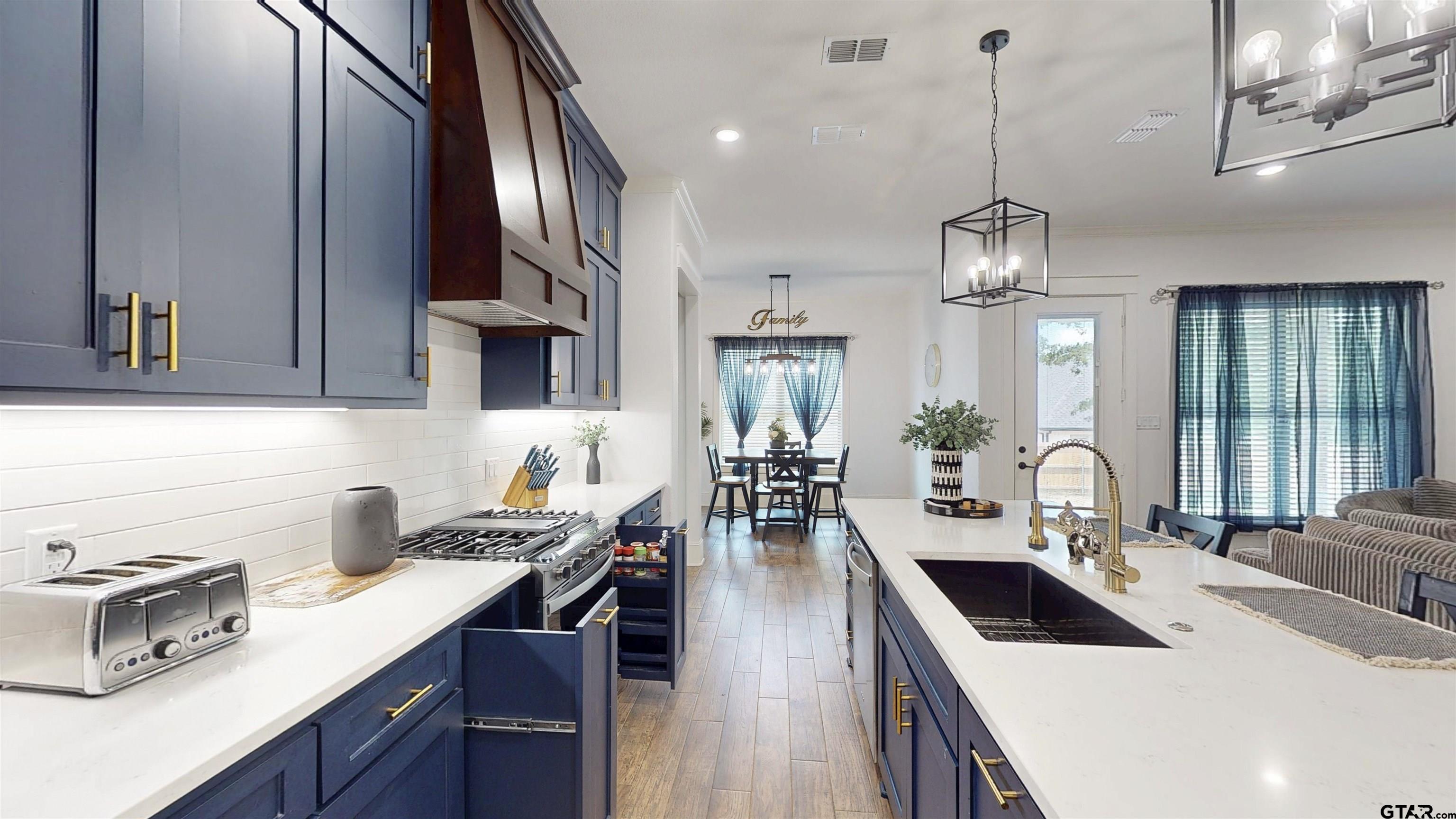 14620 Woodland Creek Dr.