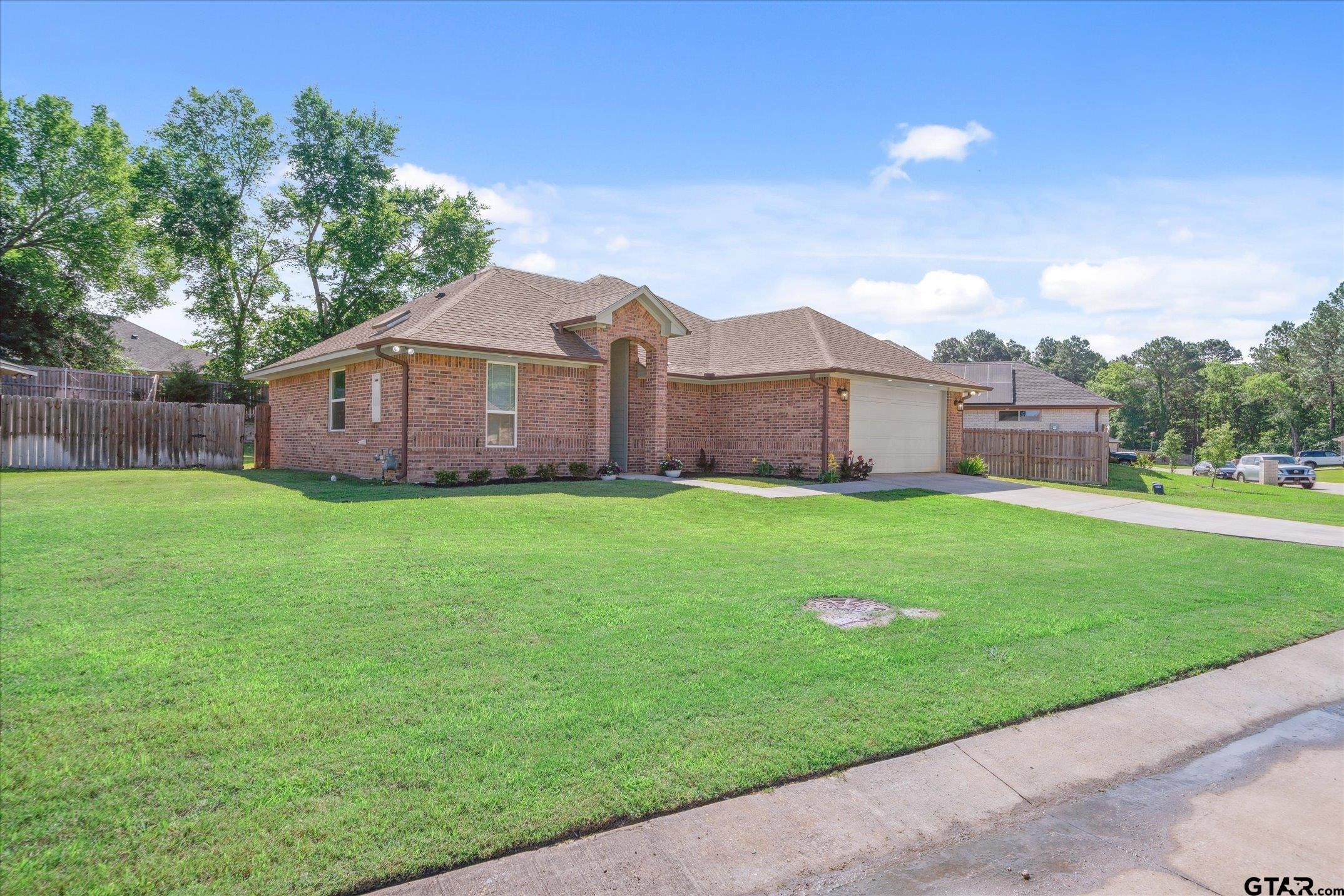 2231 Rana Park
