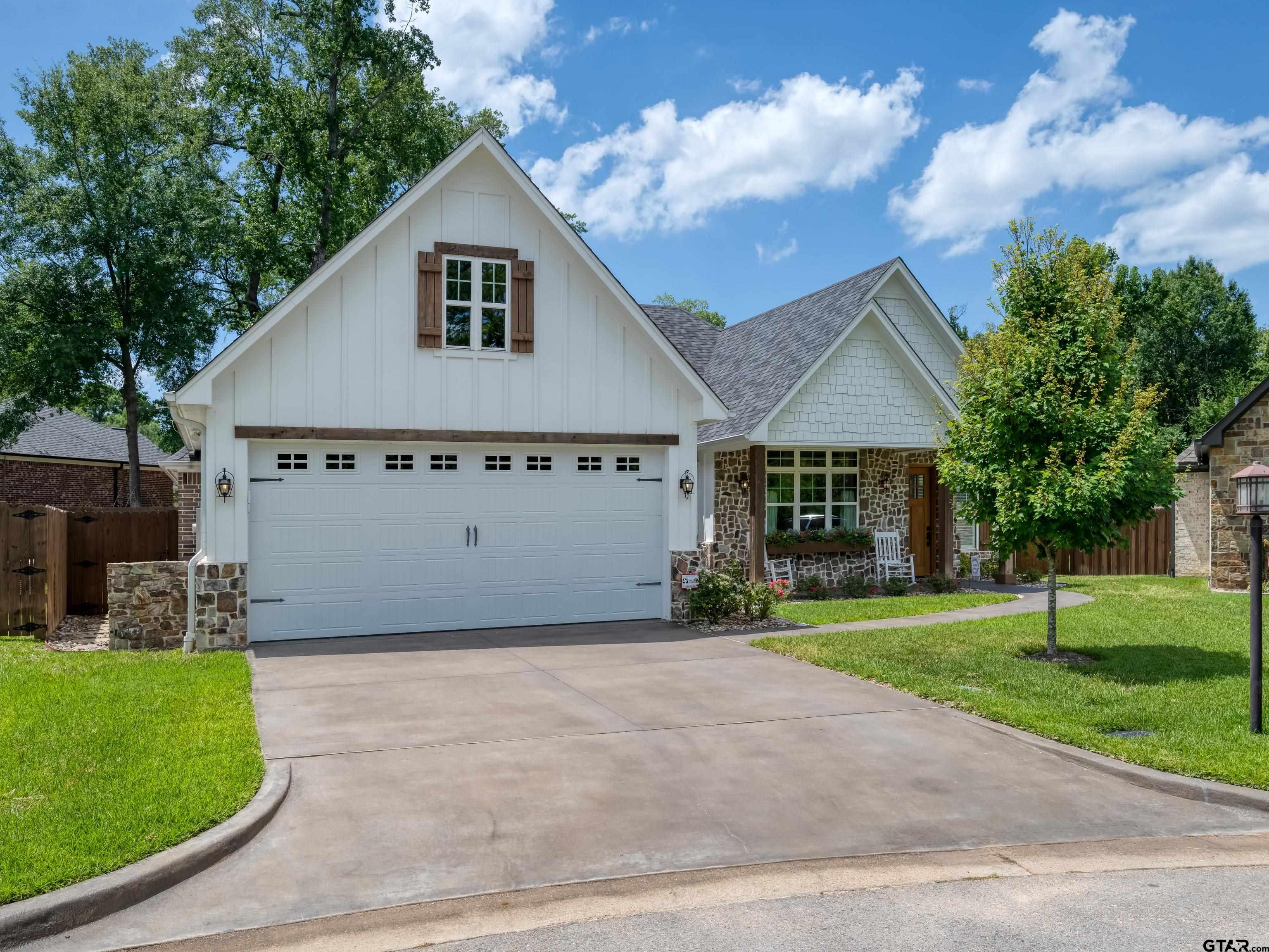 742 Copper Creek Cove