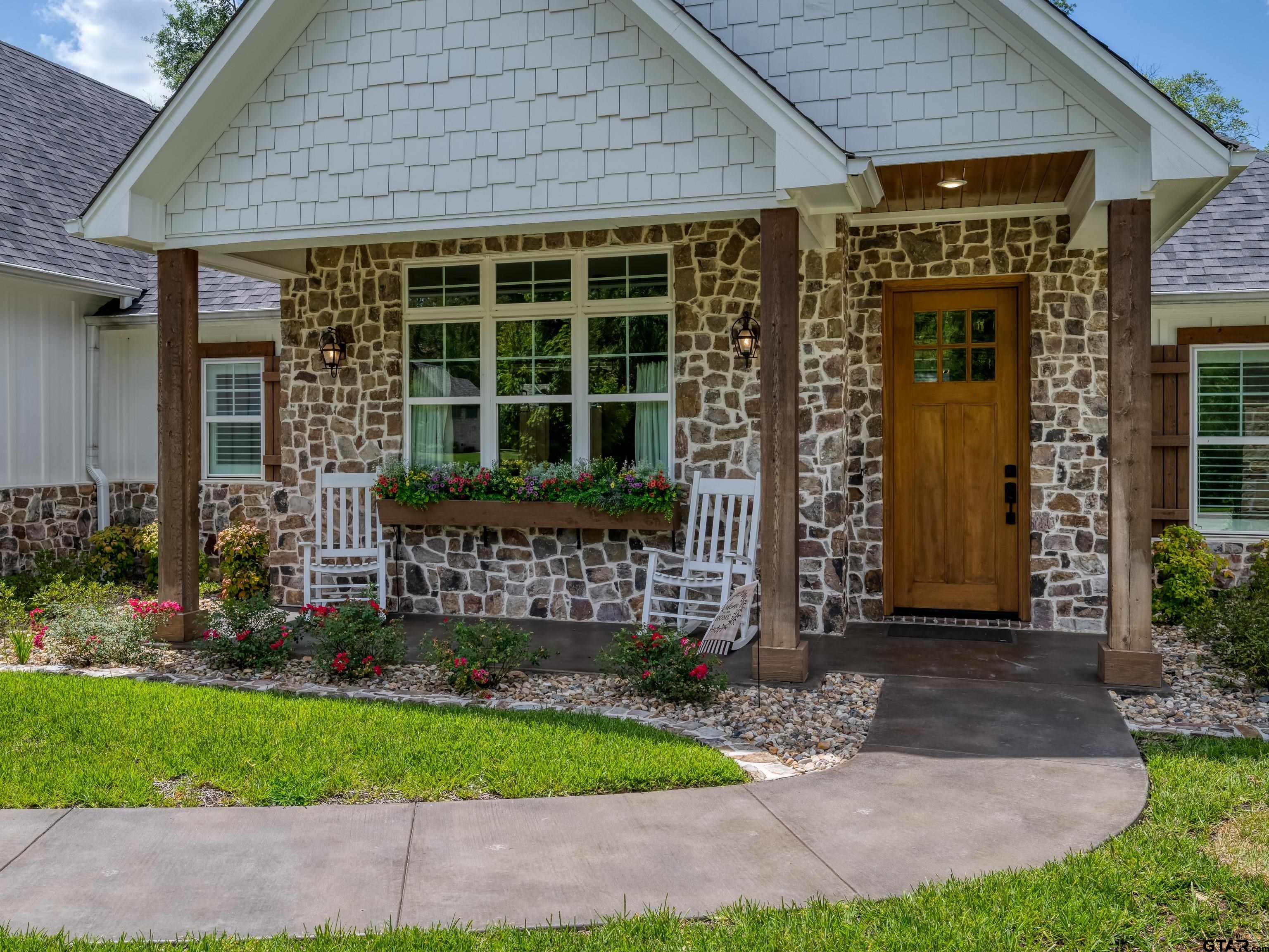 742 Copper Creek Cove