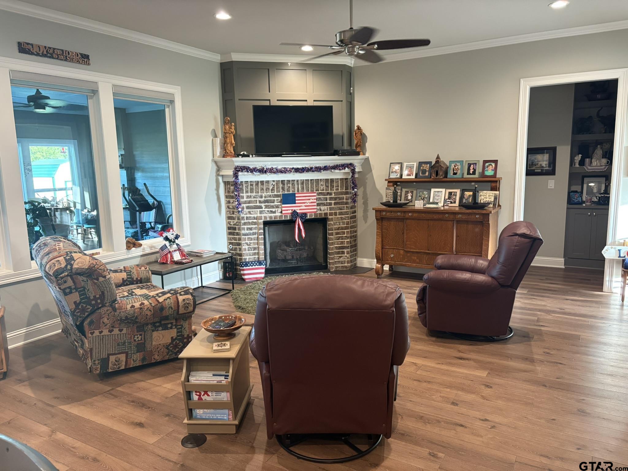 20905 Sweet Bay