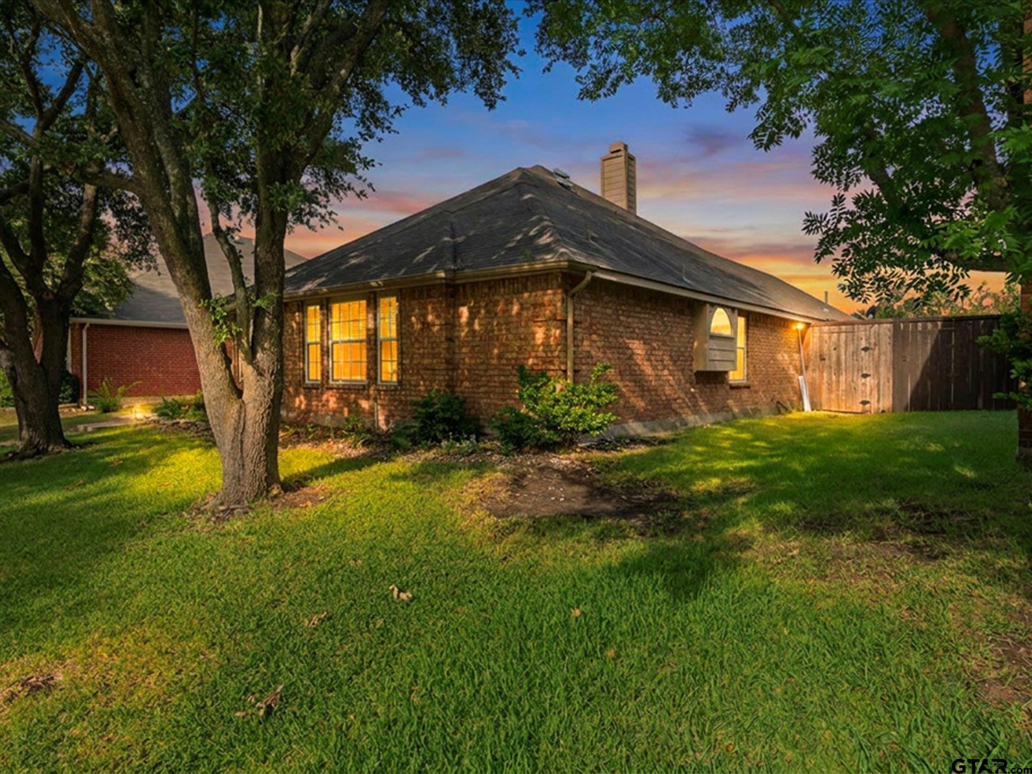 Photo 1 of 38 — 4601 Carlton Dr, Garland, TX 75043