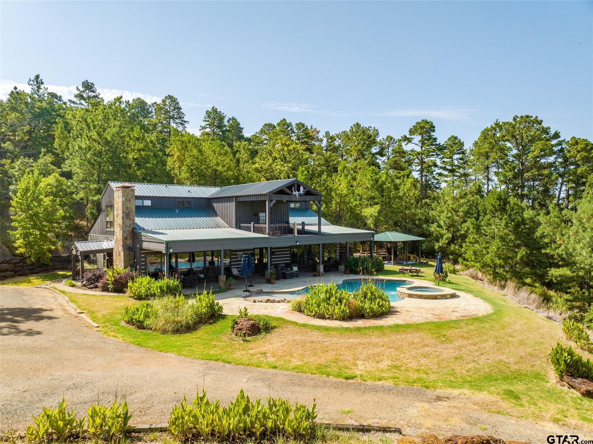 891 Private Road 8454