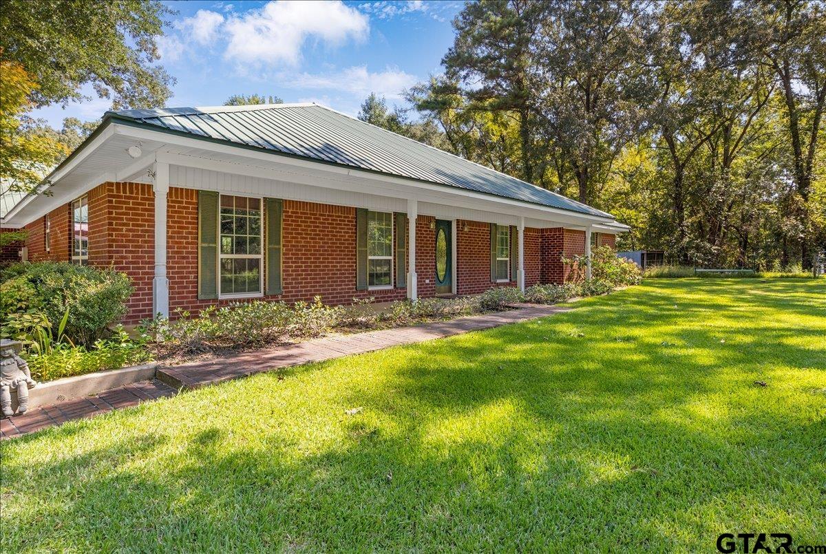 Whitehouse, Texas 75791, United States, 4 Bedrooms Bedrooms, ,3 BathroomsBathrooms,Residential,Active,202209