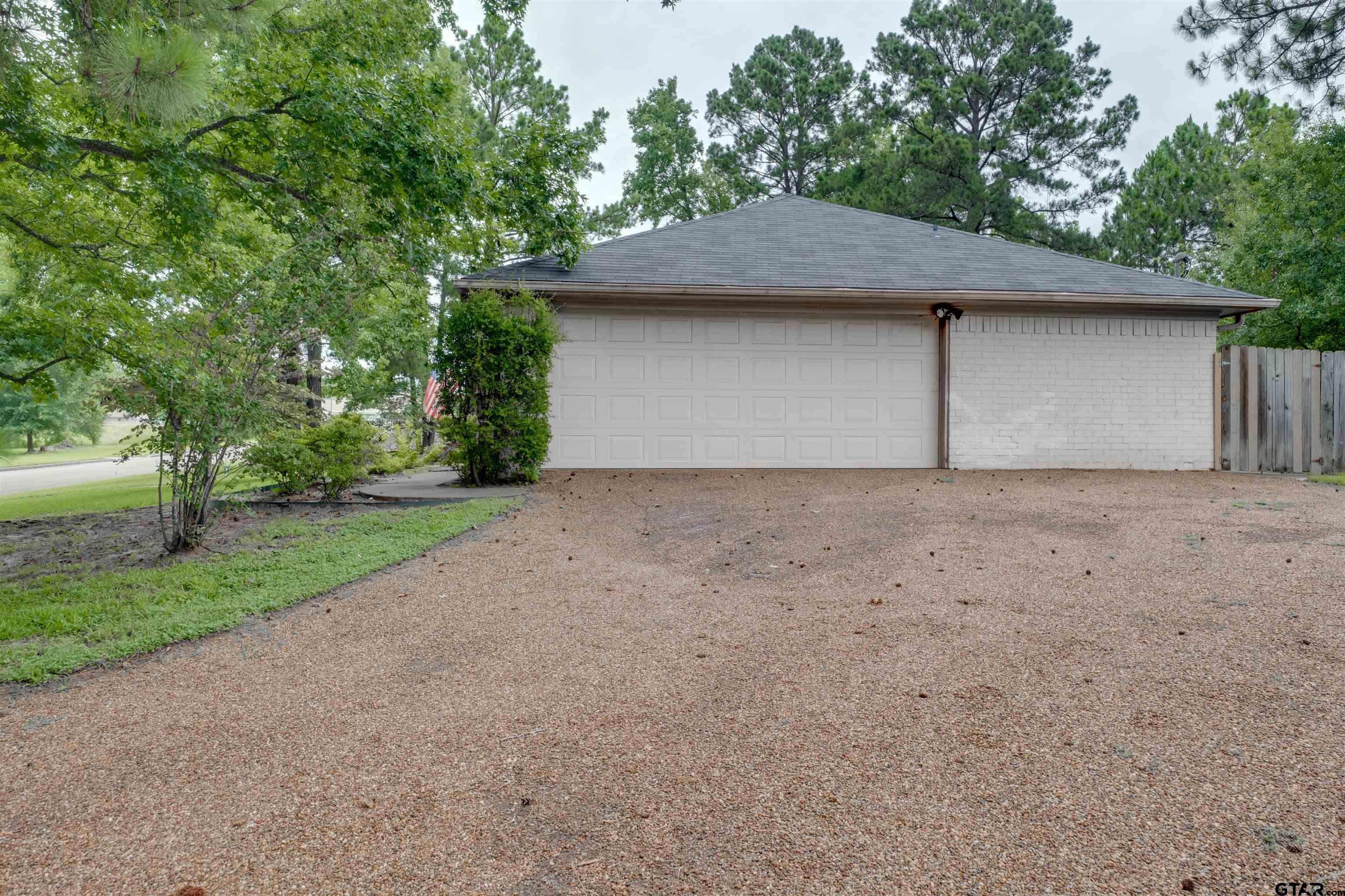 106 Wesley Dr.
