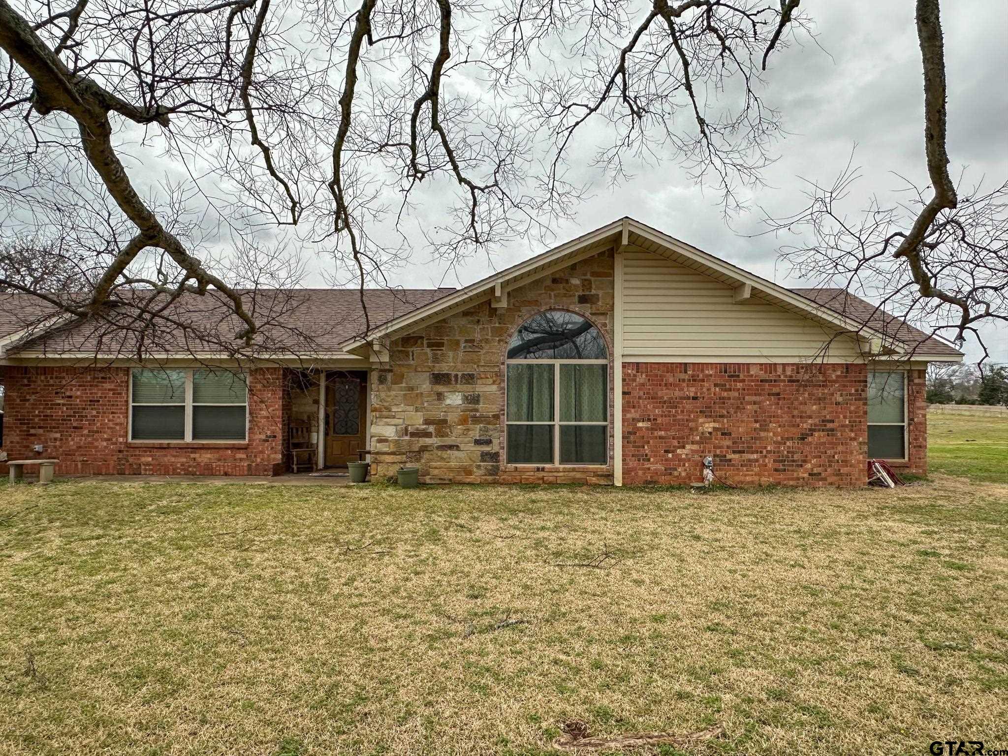 4220 FM 235