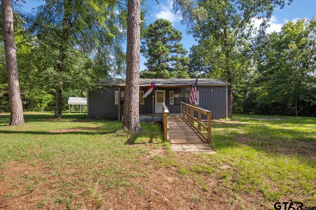 562 County Road 4204
