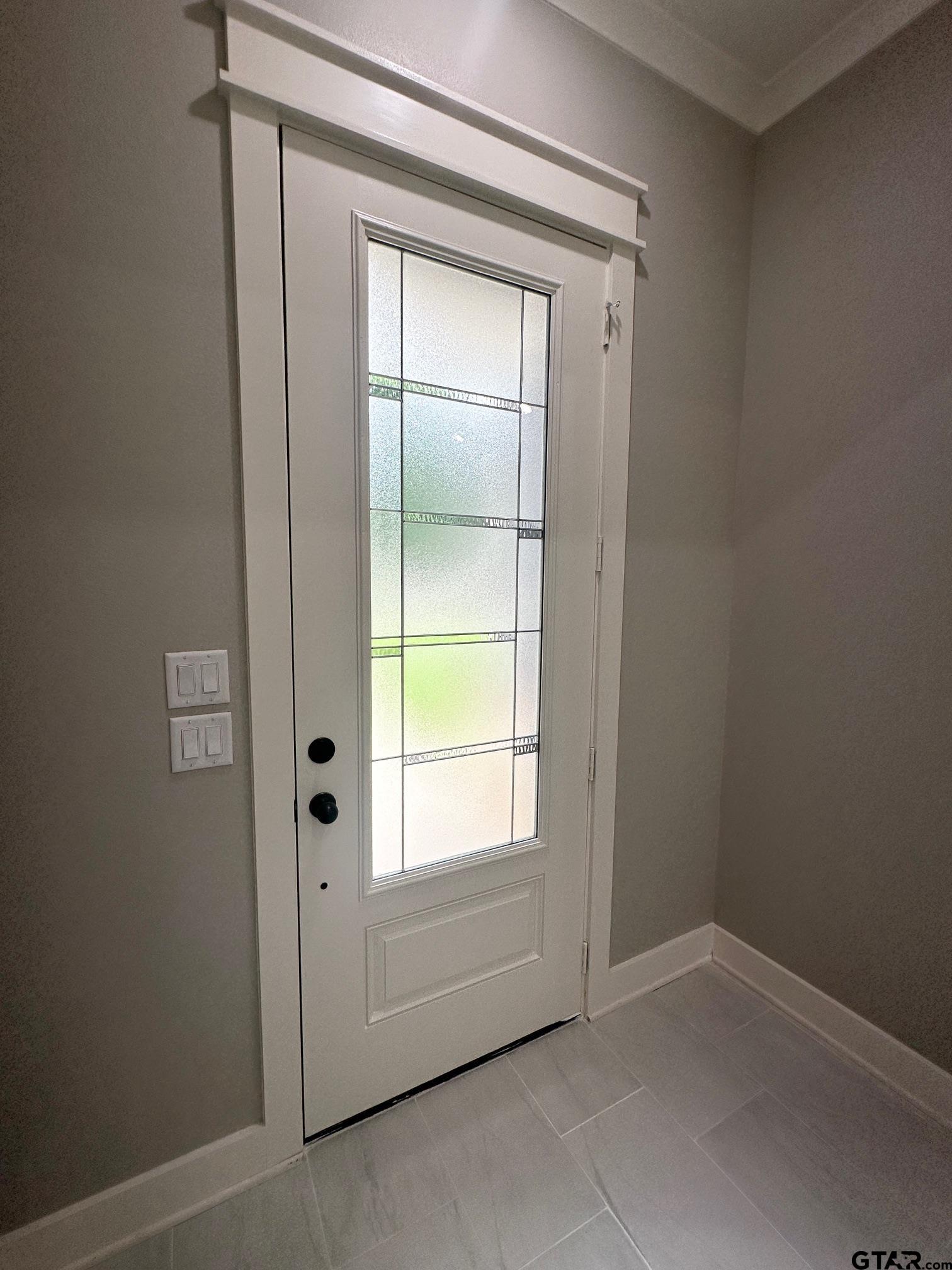 106 Robinwood Dr.