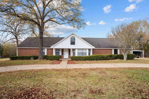 533 Creekwood Street Crockett TX 75835