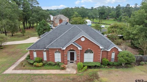 210 Lavender Ln Longview TX 75605