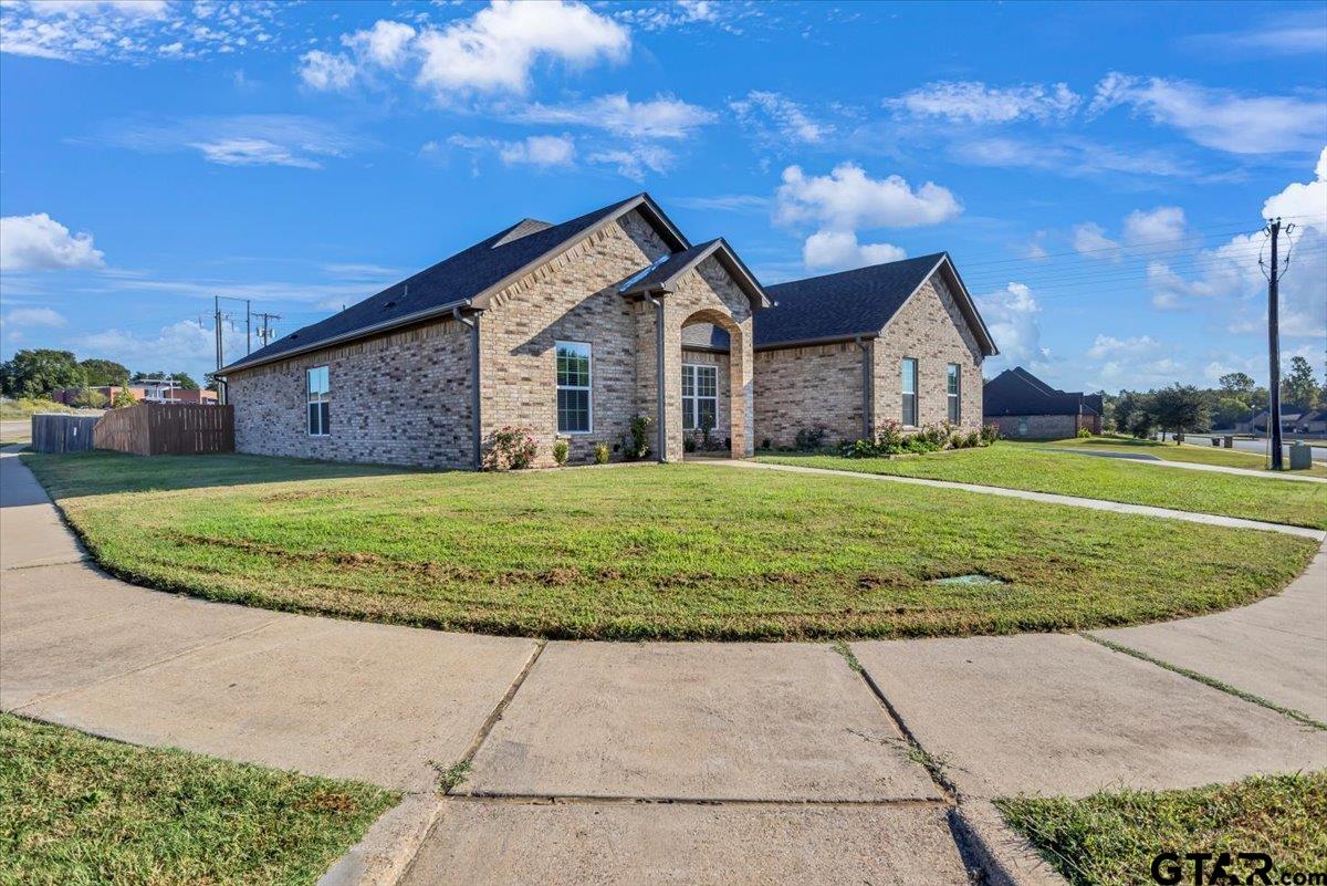 1603 Elk River Rd.