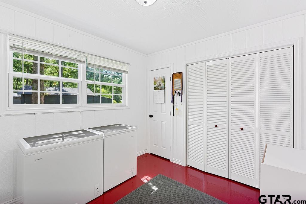 208 Southshore
