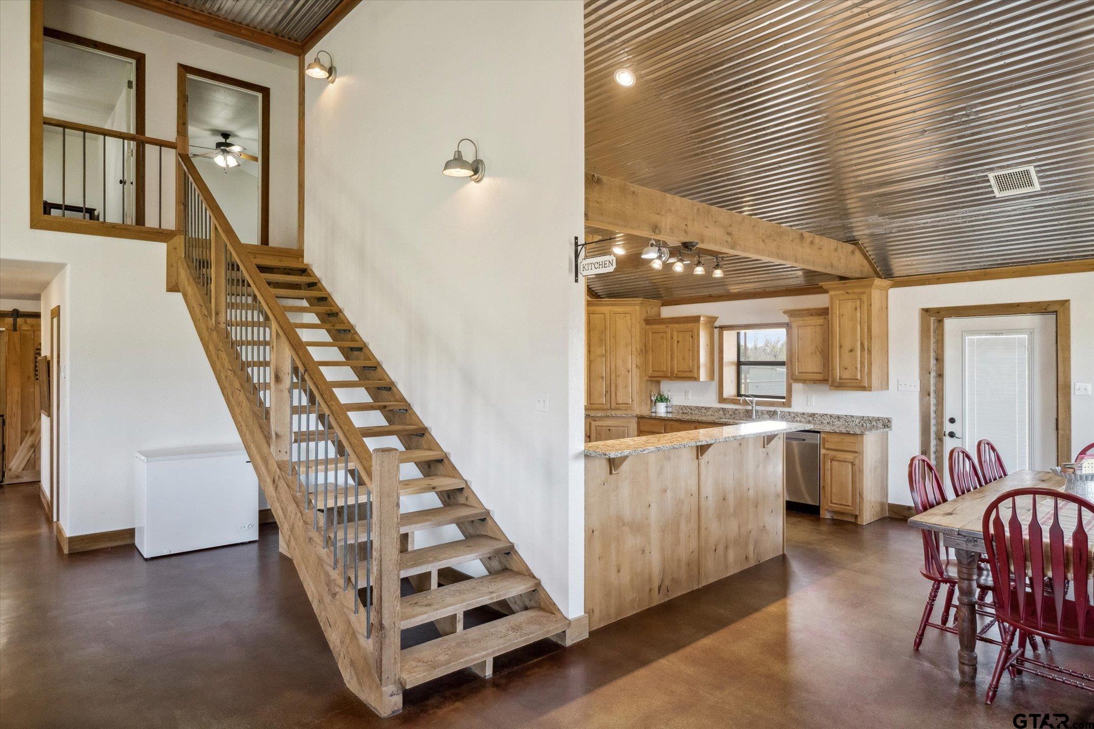 2042 VZ County RD 4123