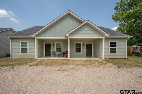 207 Gordon St #3 Arp TX 75750