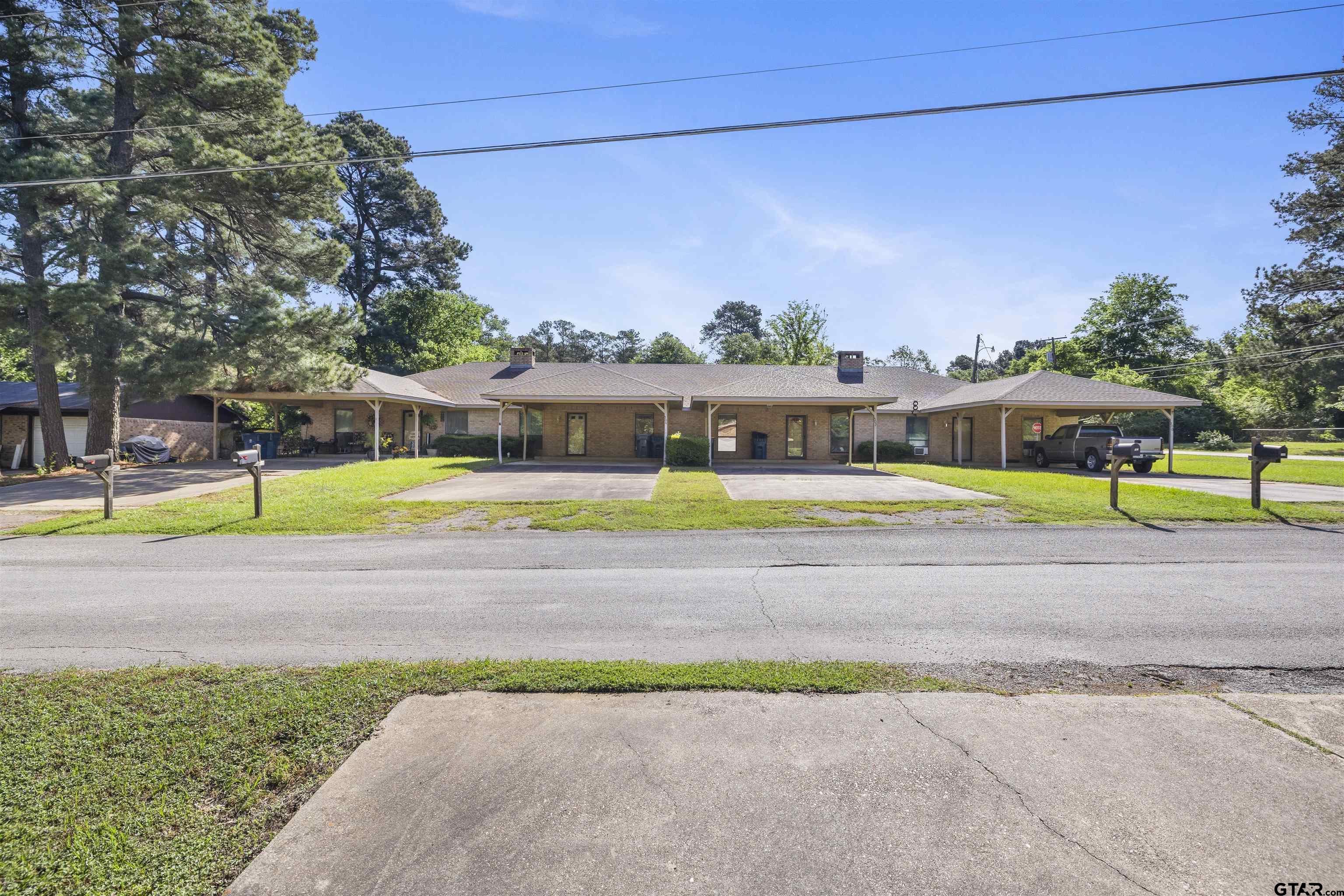 500-506 Pine Burr Ln