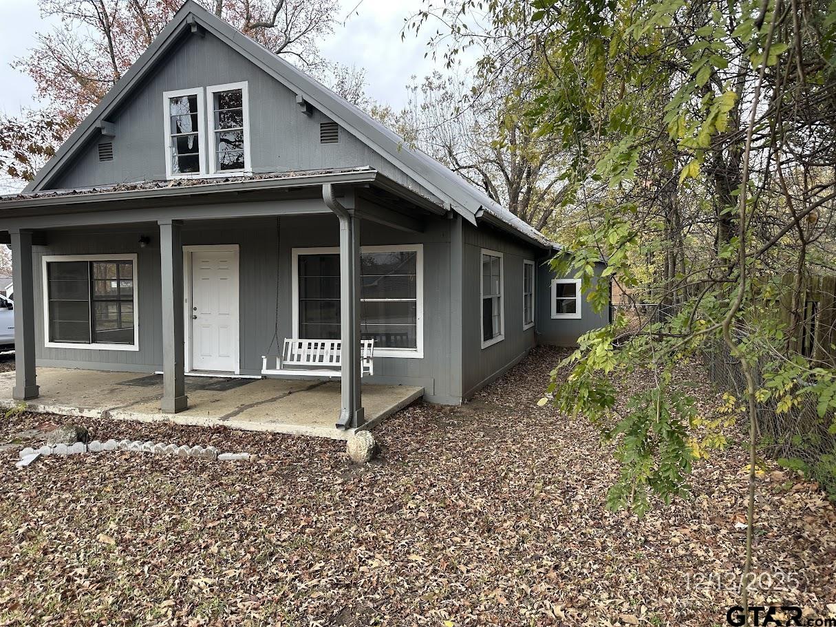 614 W Main