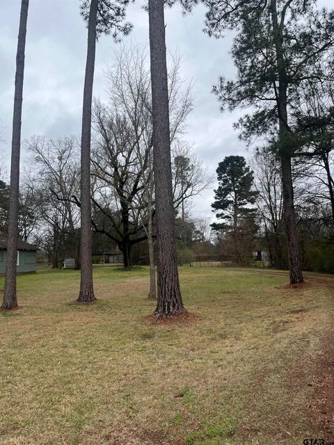 3614 Stone Rd Kilgore TX 75662