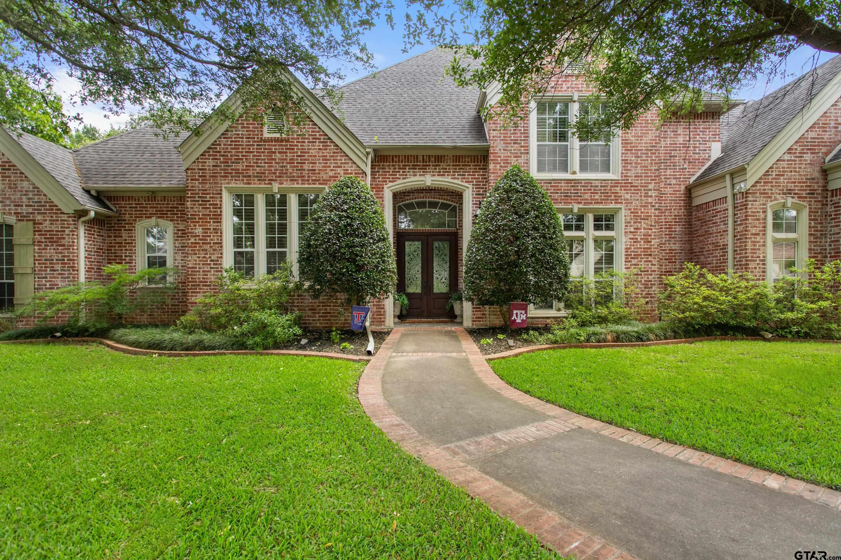 1710 Holcomb Cir.
