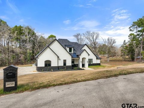 A home in Whitehouse