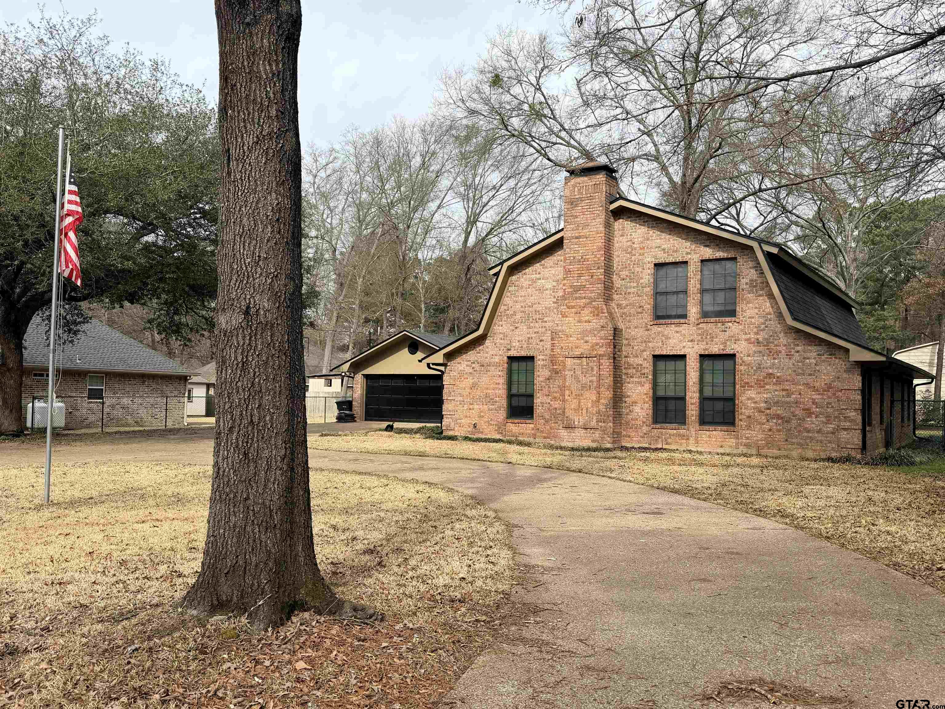 1635 Meadowlark Drive