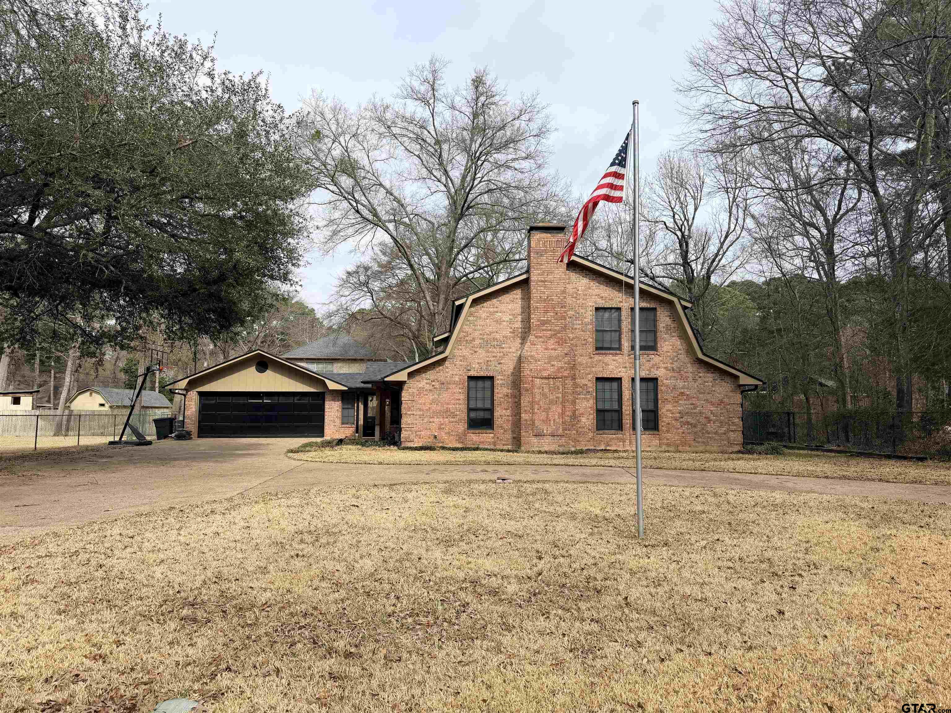 1635 Meadowlark Drive