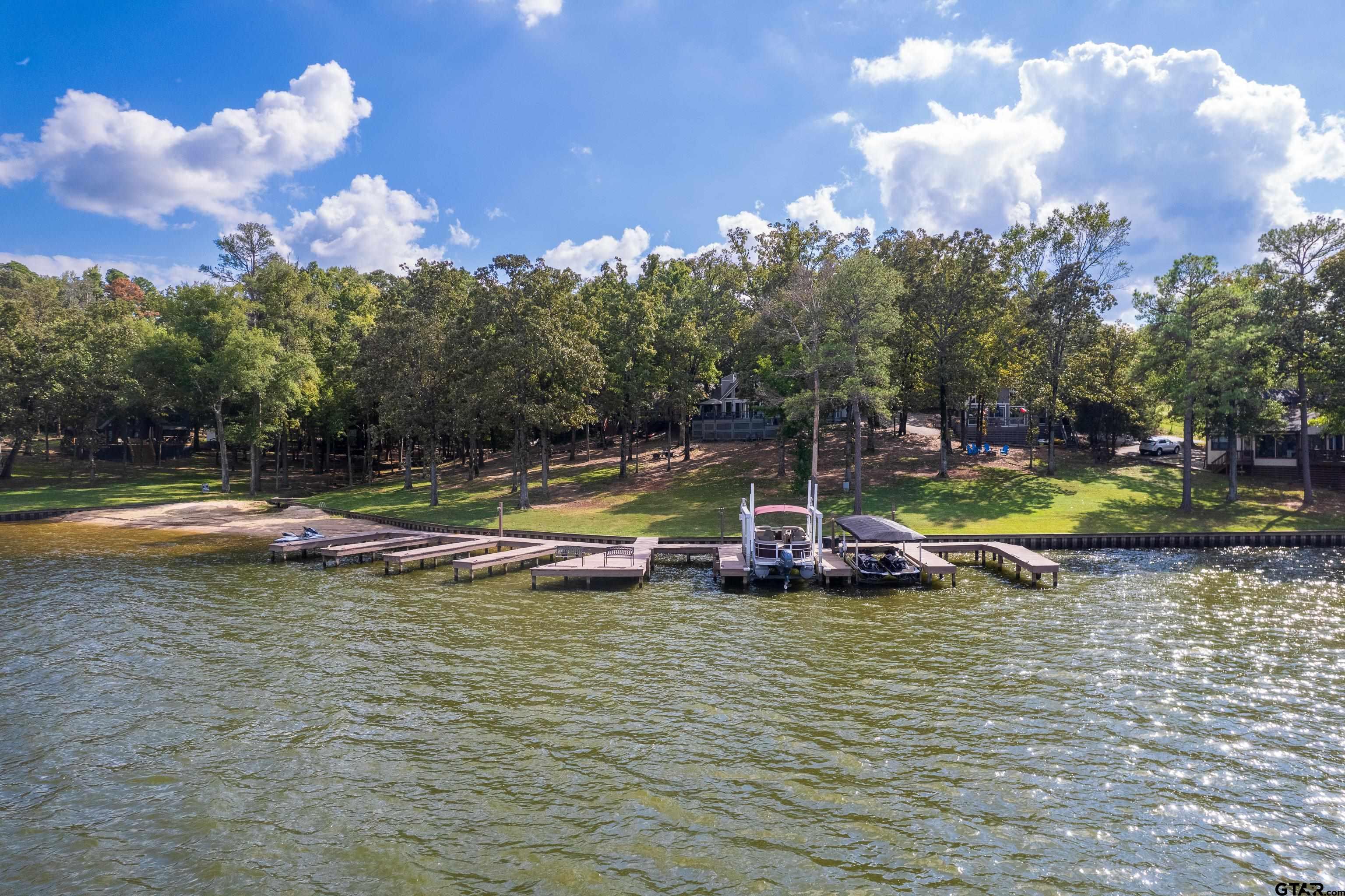 108 E Barker Creek Dr