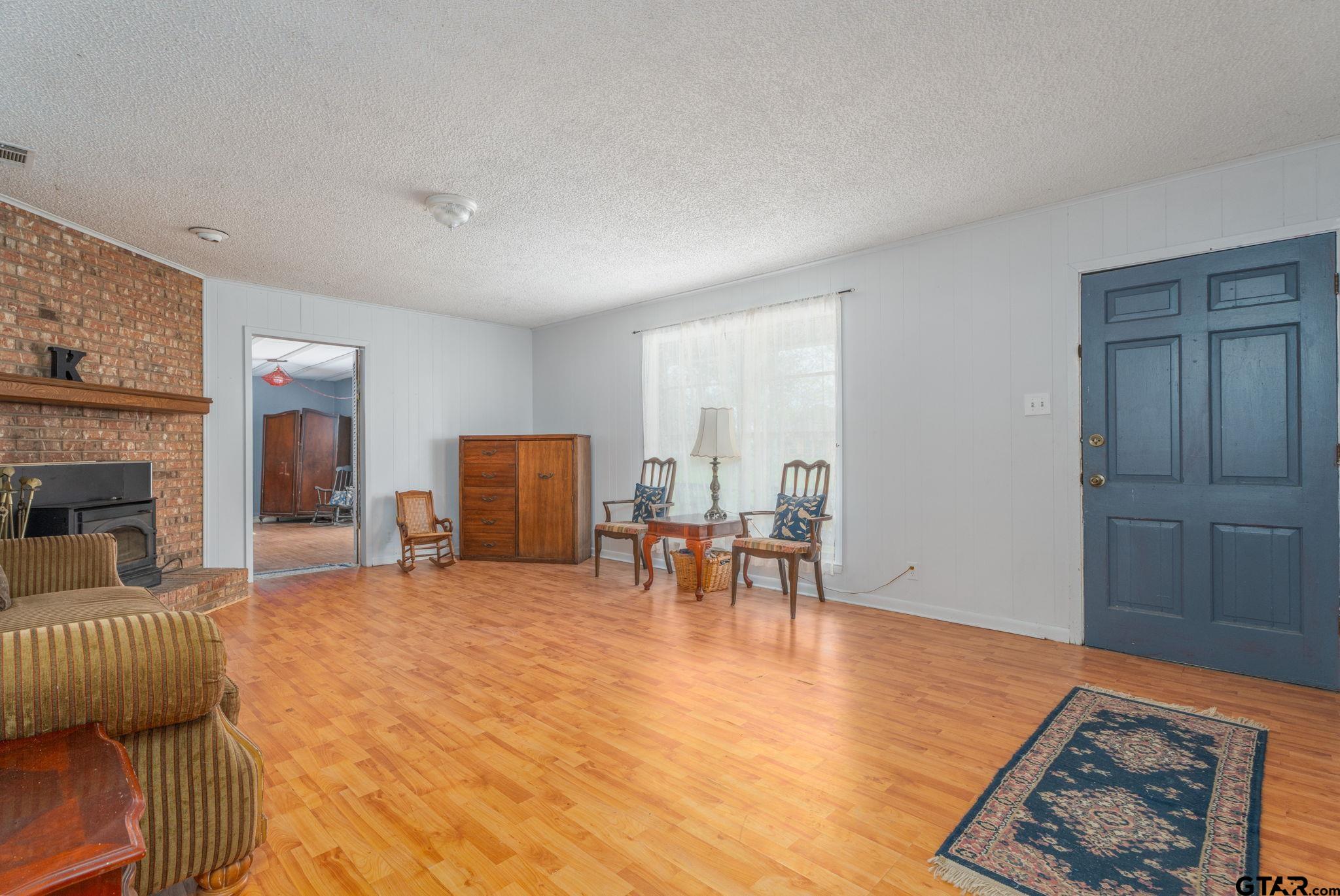 Athens, Texas 75751, United States, 5 Bedrooms Bedrooms, ,3 BathroomsBathrooms,Residential,Pending,48756