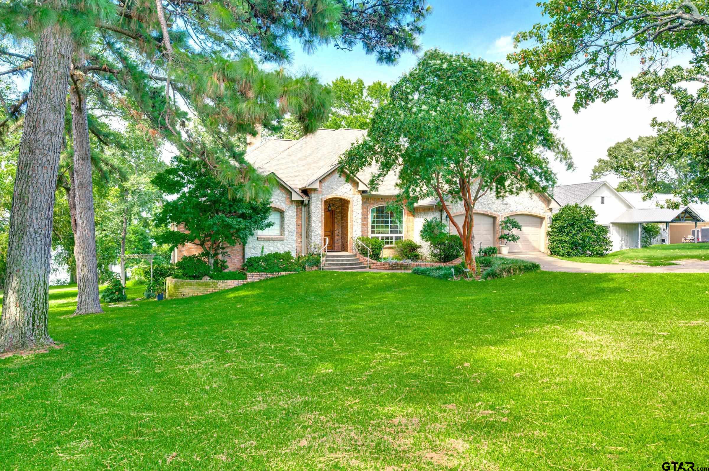 22091 Blue Water Rd