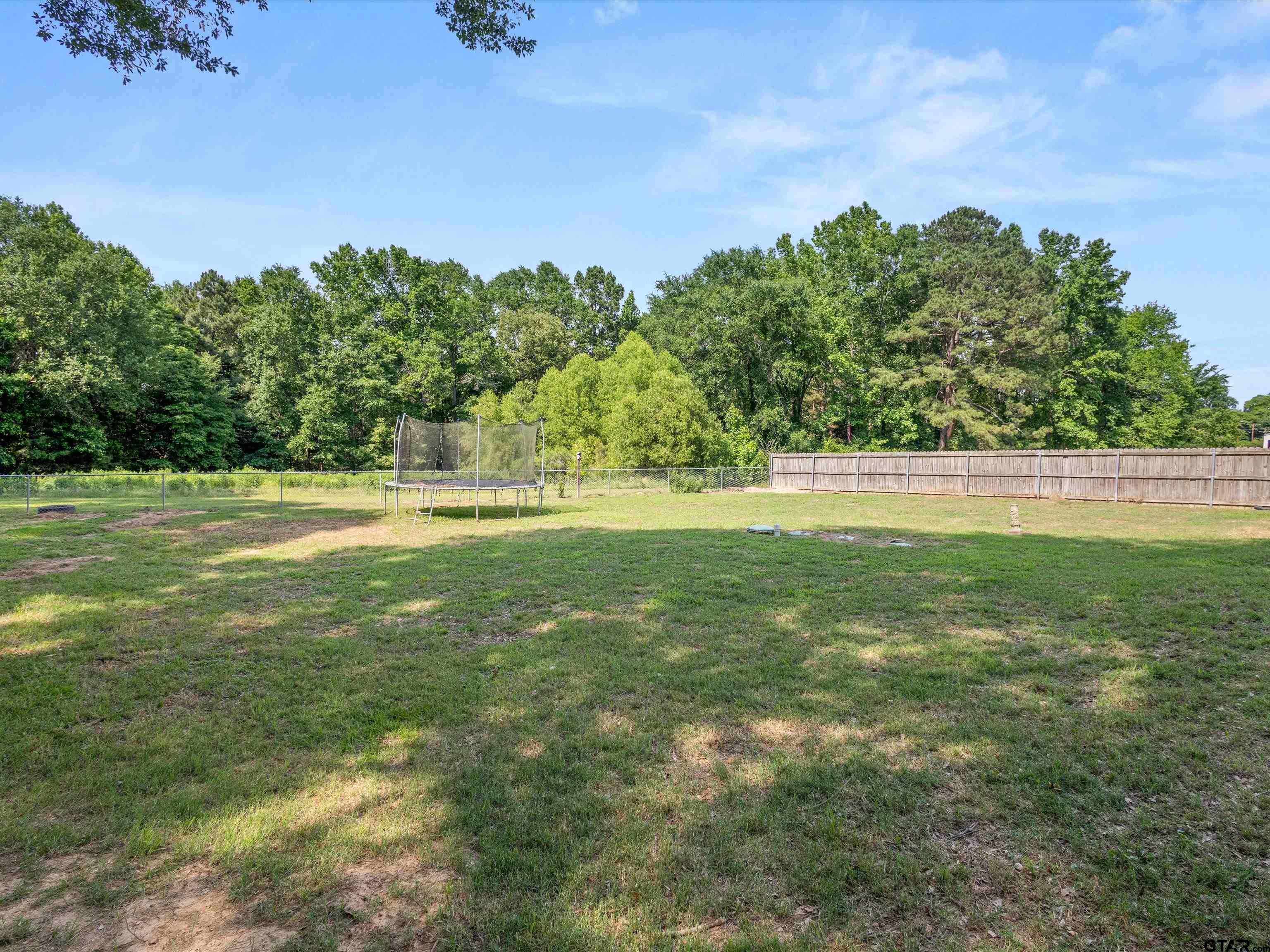 4367 N White Oak Road