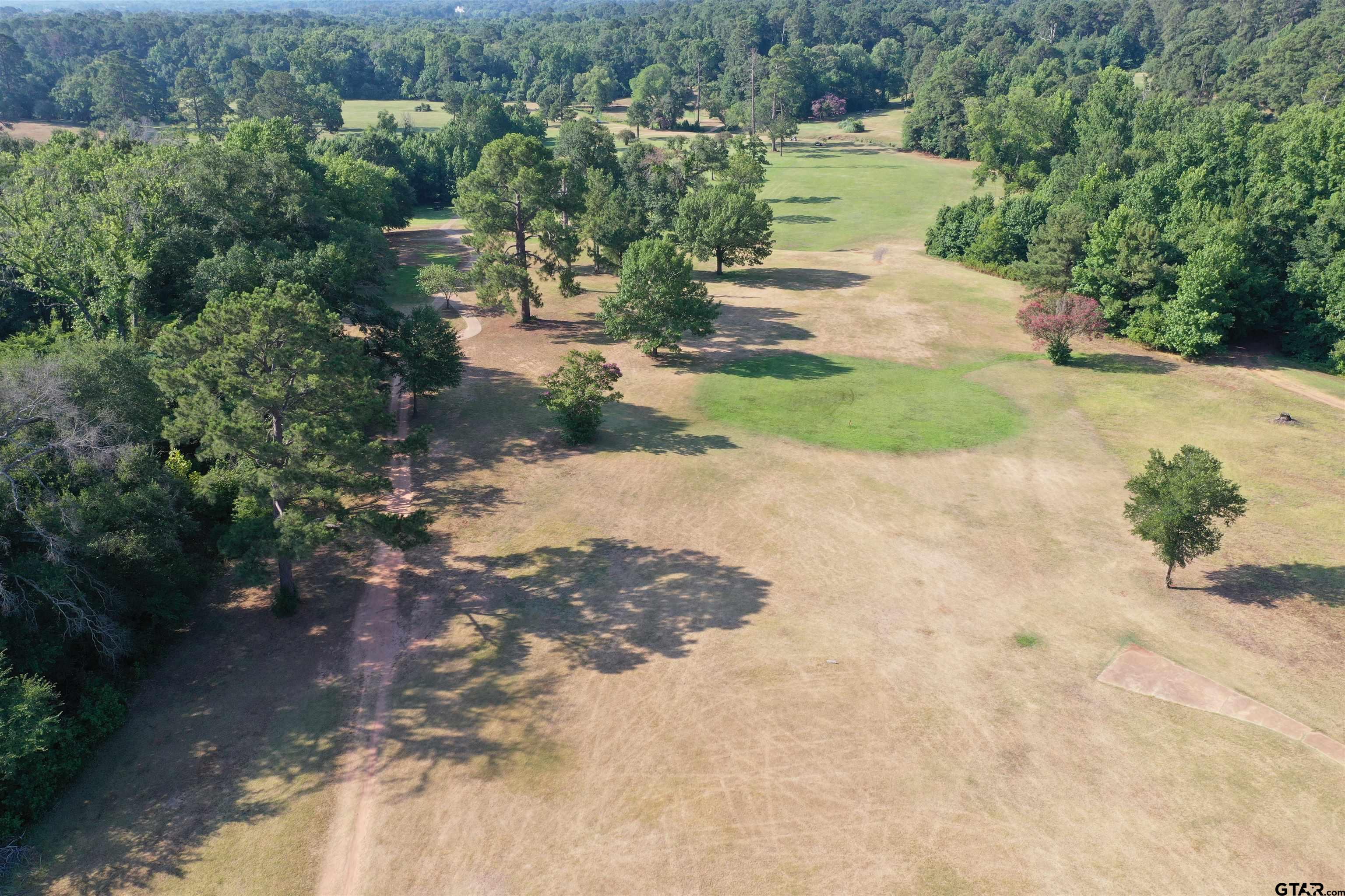 2330 Country Club Rd