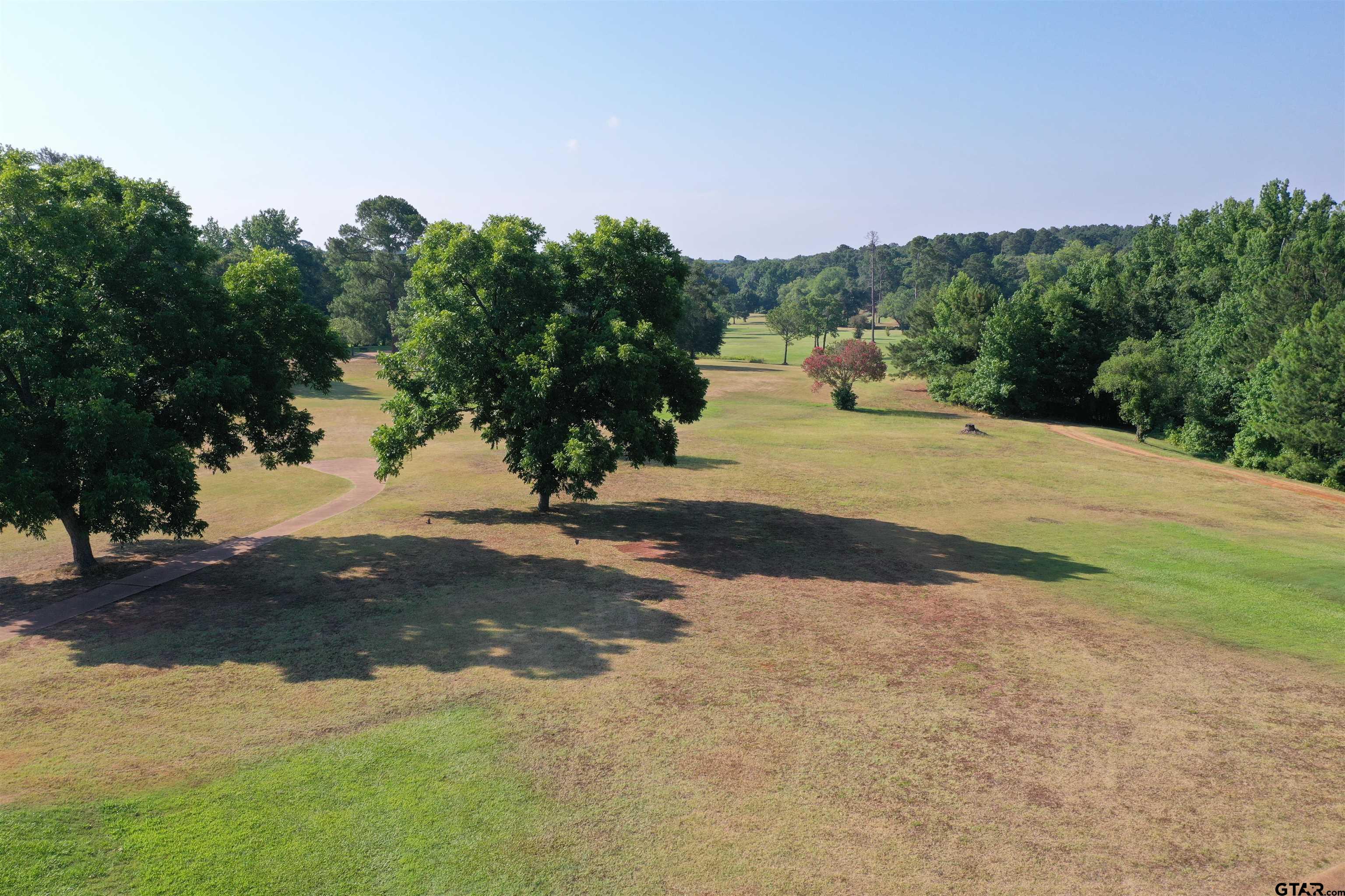 2330 Country Club Rd