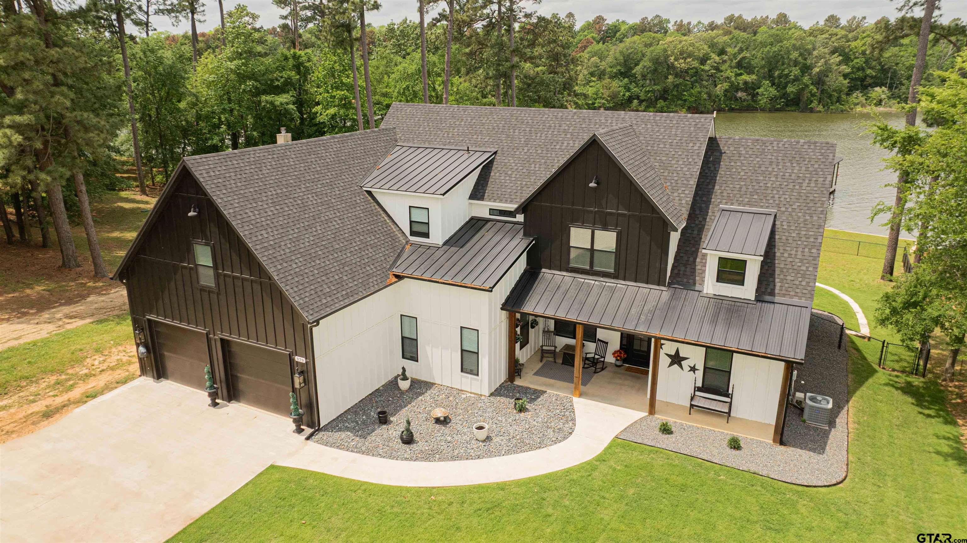 379 Private Road 2367