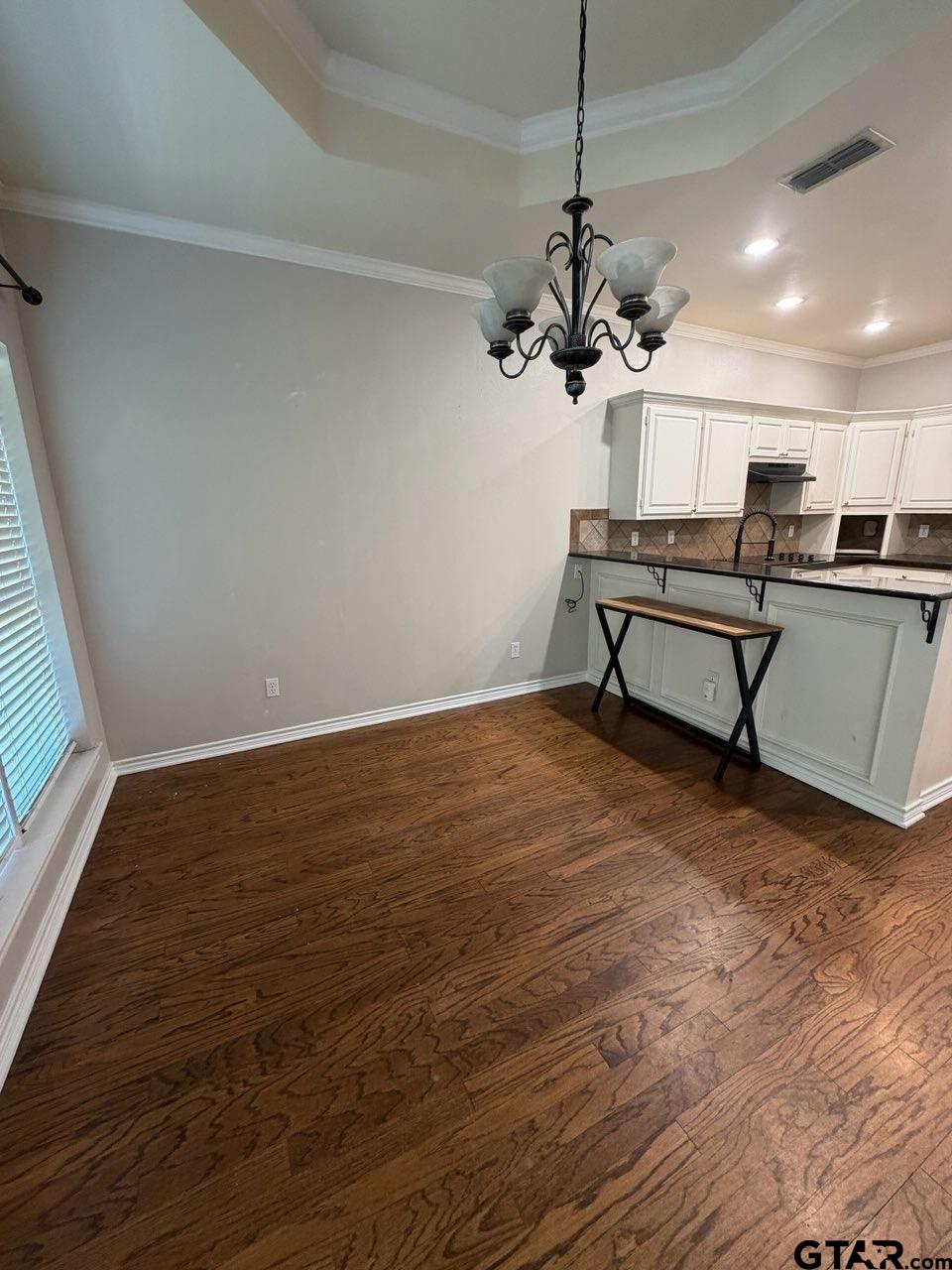 3204 Pebblebrook Cir