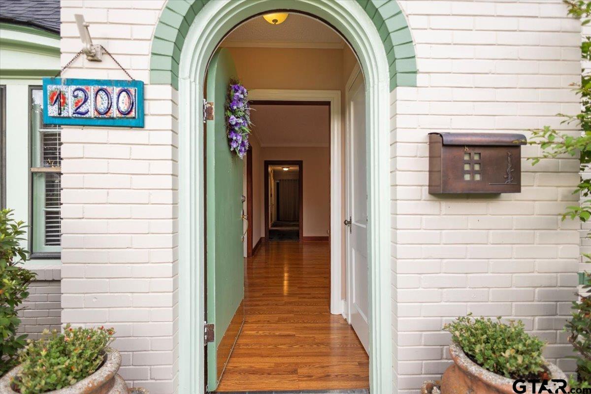 1200 S Wall Ave.