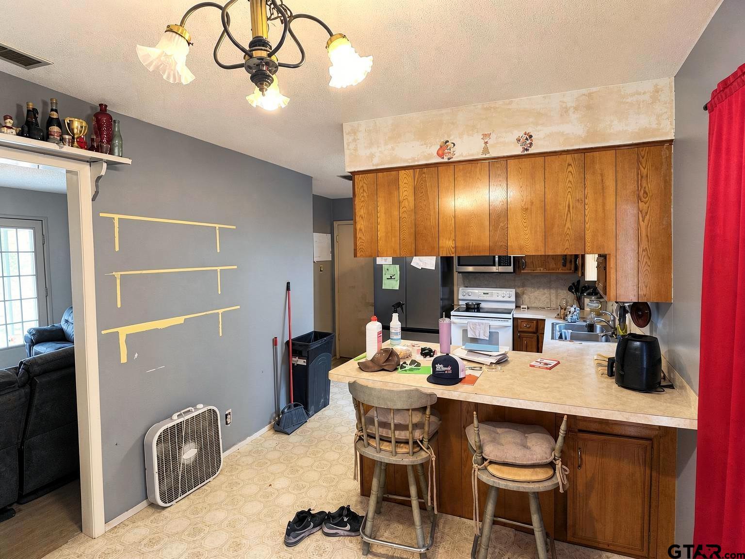 14110 Creekview Circle