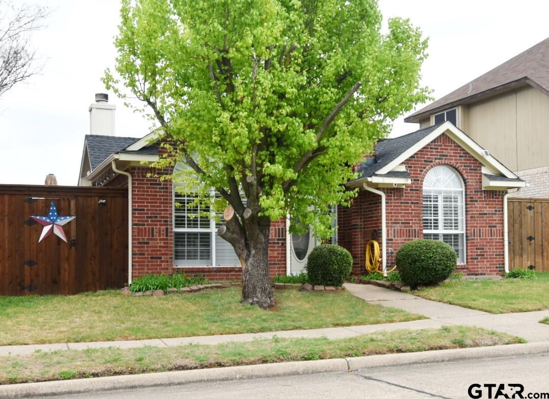 2333 Baretta Dr