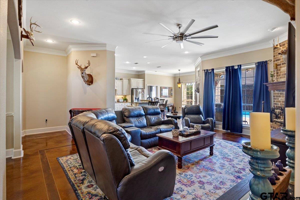 Bullard, Texas 75757, United States, 3 Bedrooms Bedrooms, ,2 BathroomsBathrooms,Residential,Active,163657