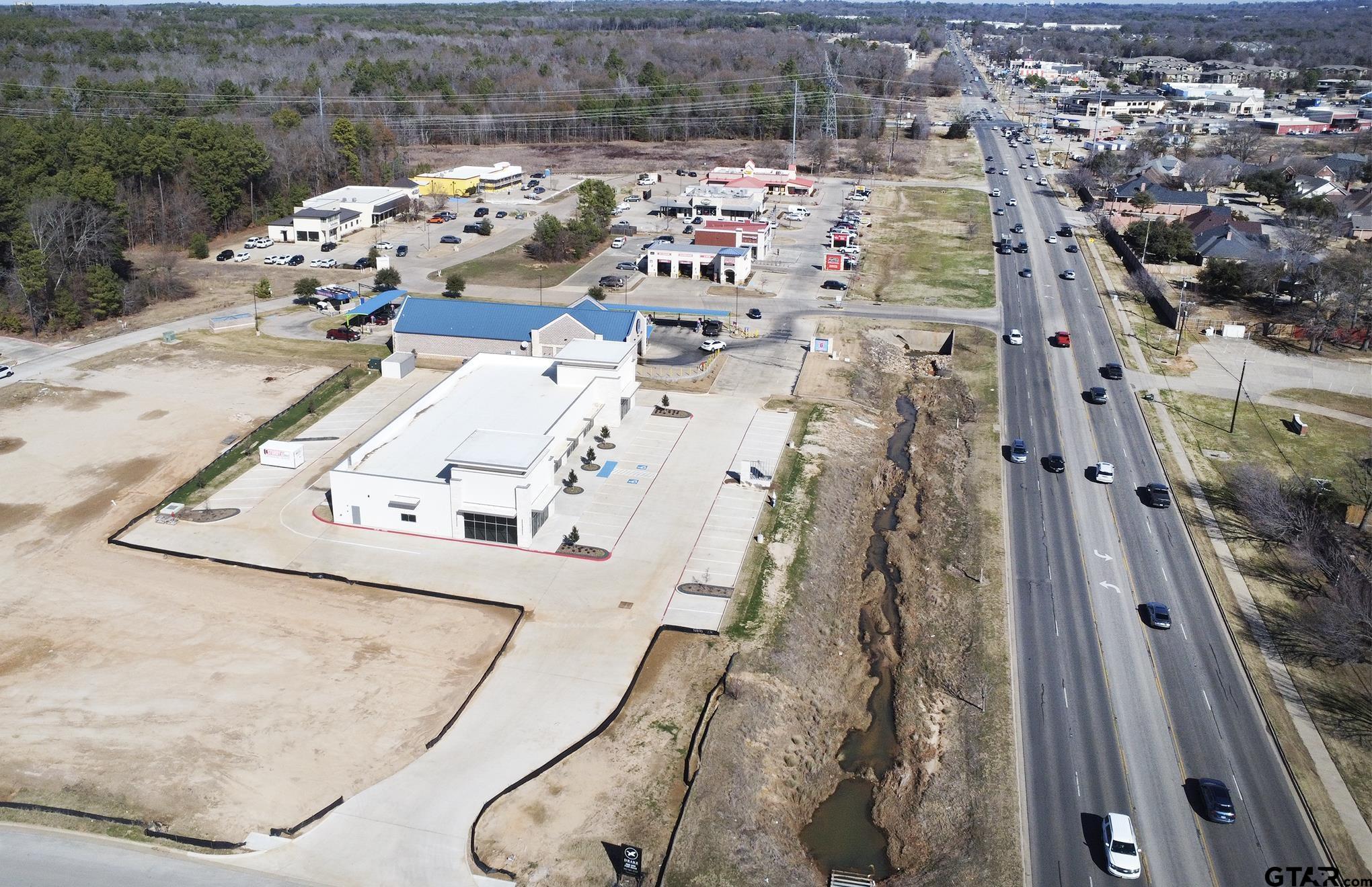 6555 Old Jacksonville Hwy Pad 3