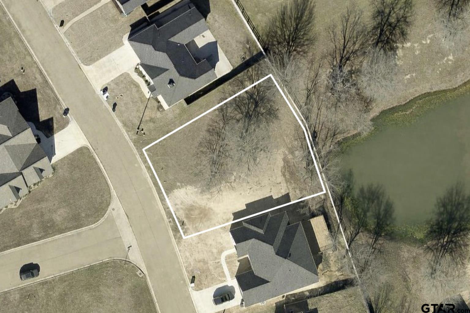 2824 Kingfisher Ln