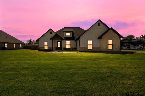 12432 Maplewood Dr Lindale TX 75771