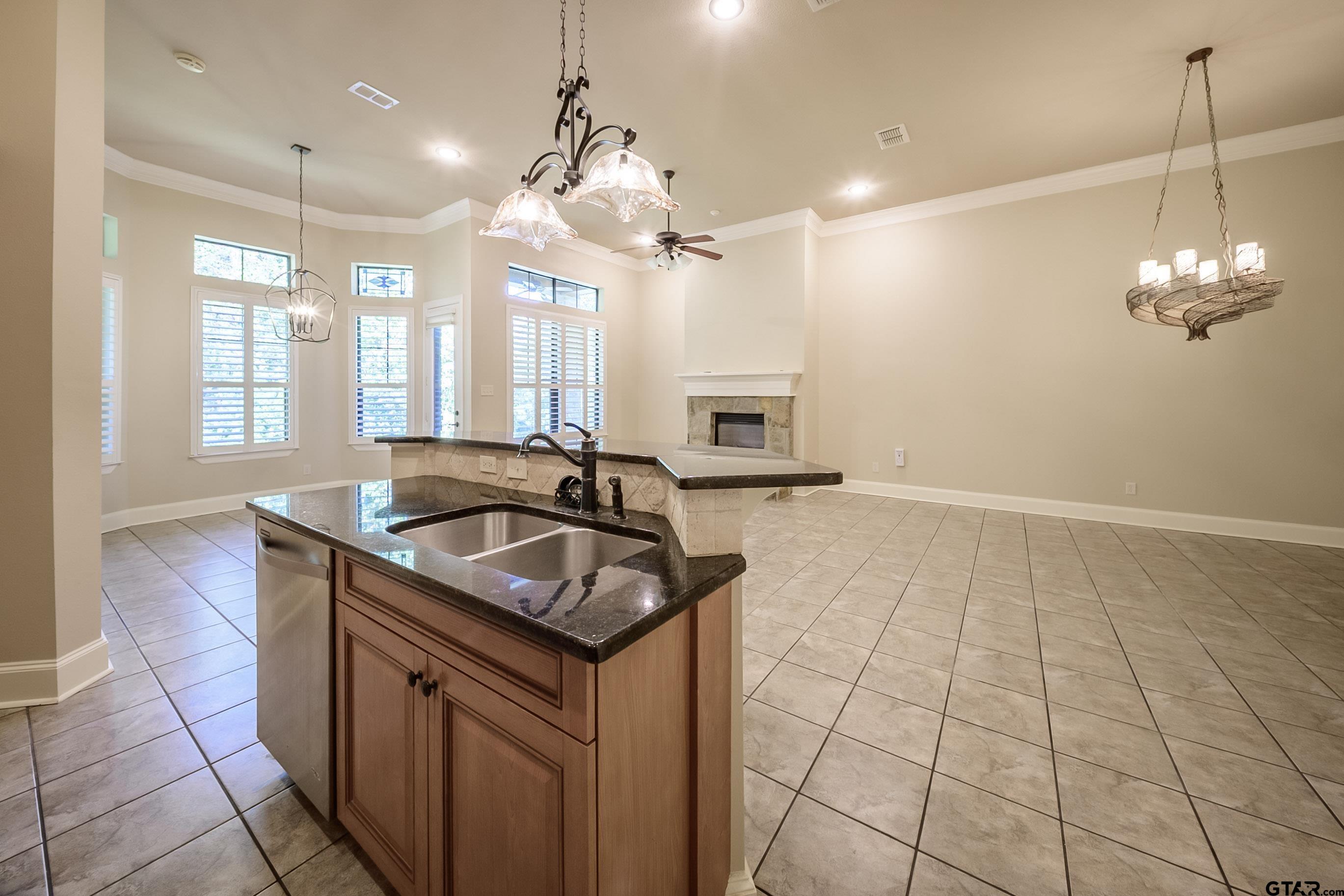 1857 Stonecrest Blvd #1201