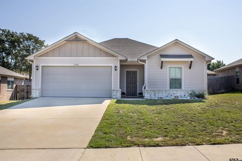 17482 Stacy St Lindale TX 75771