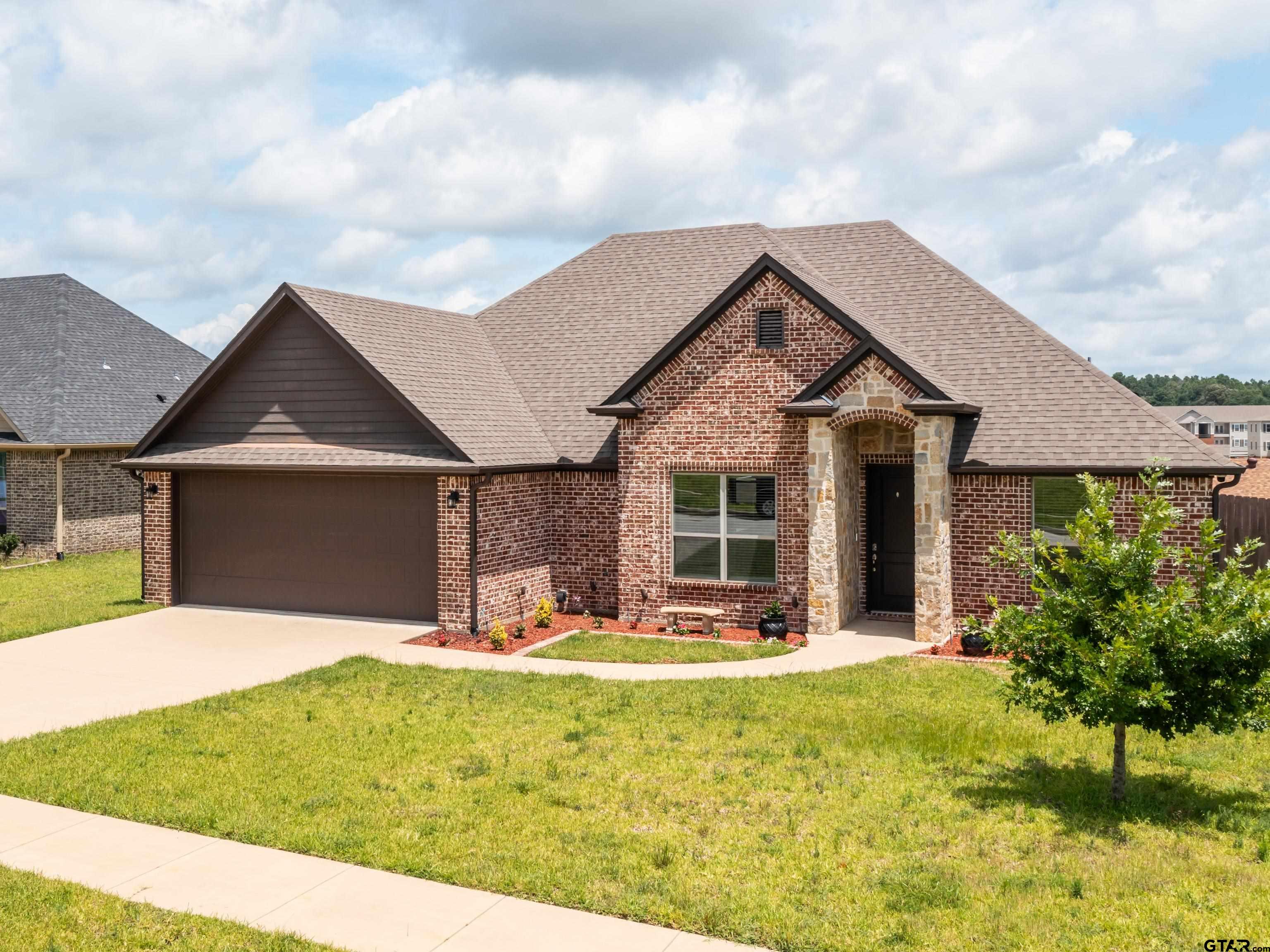 2009 Grassy Ridge Ln