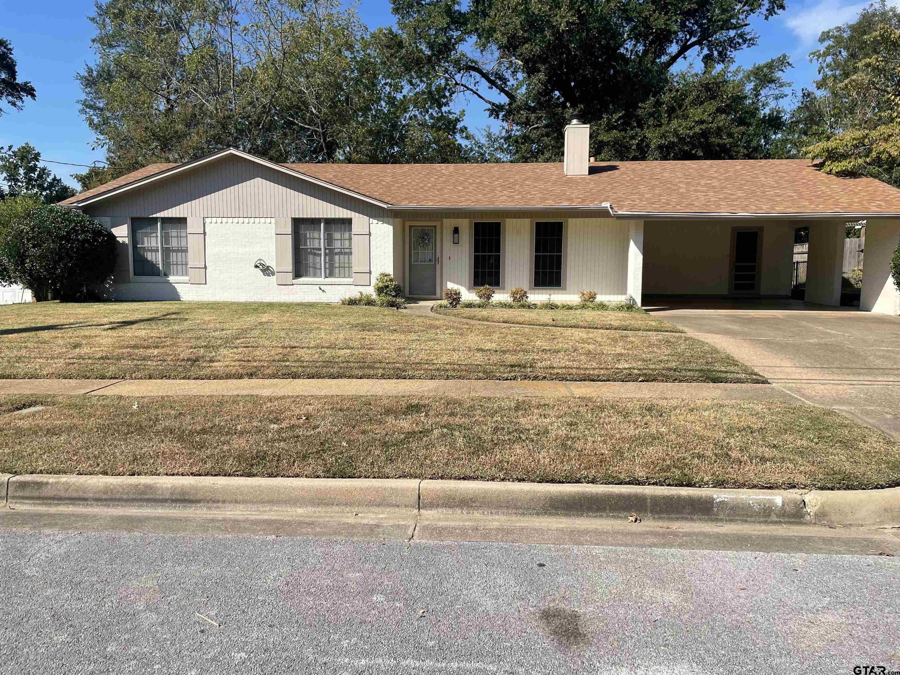 2523 Shenandoah