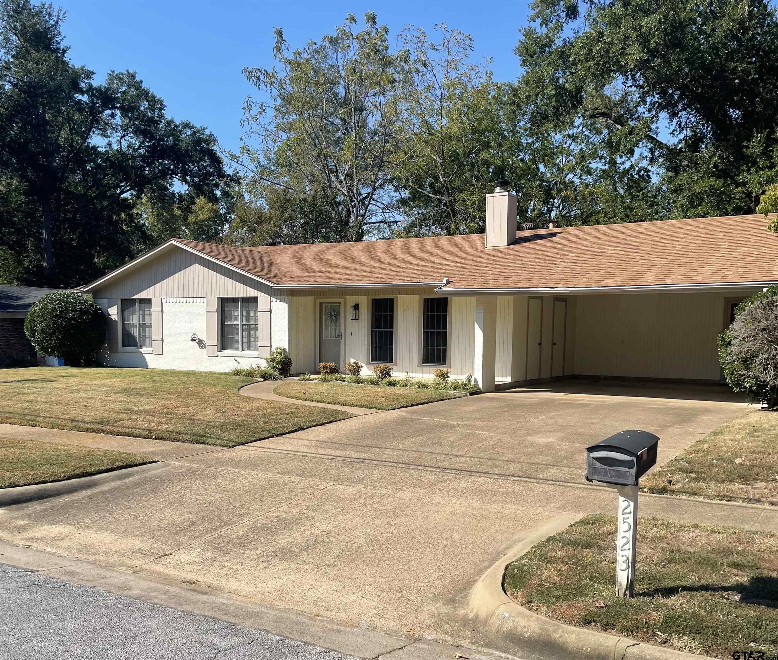 2523 Shenandoah