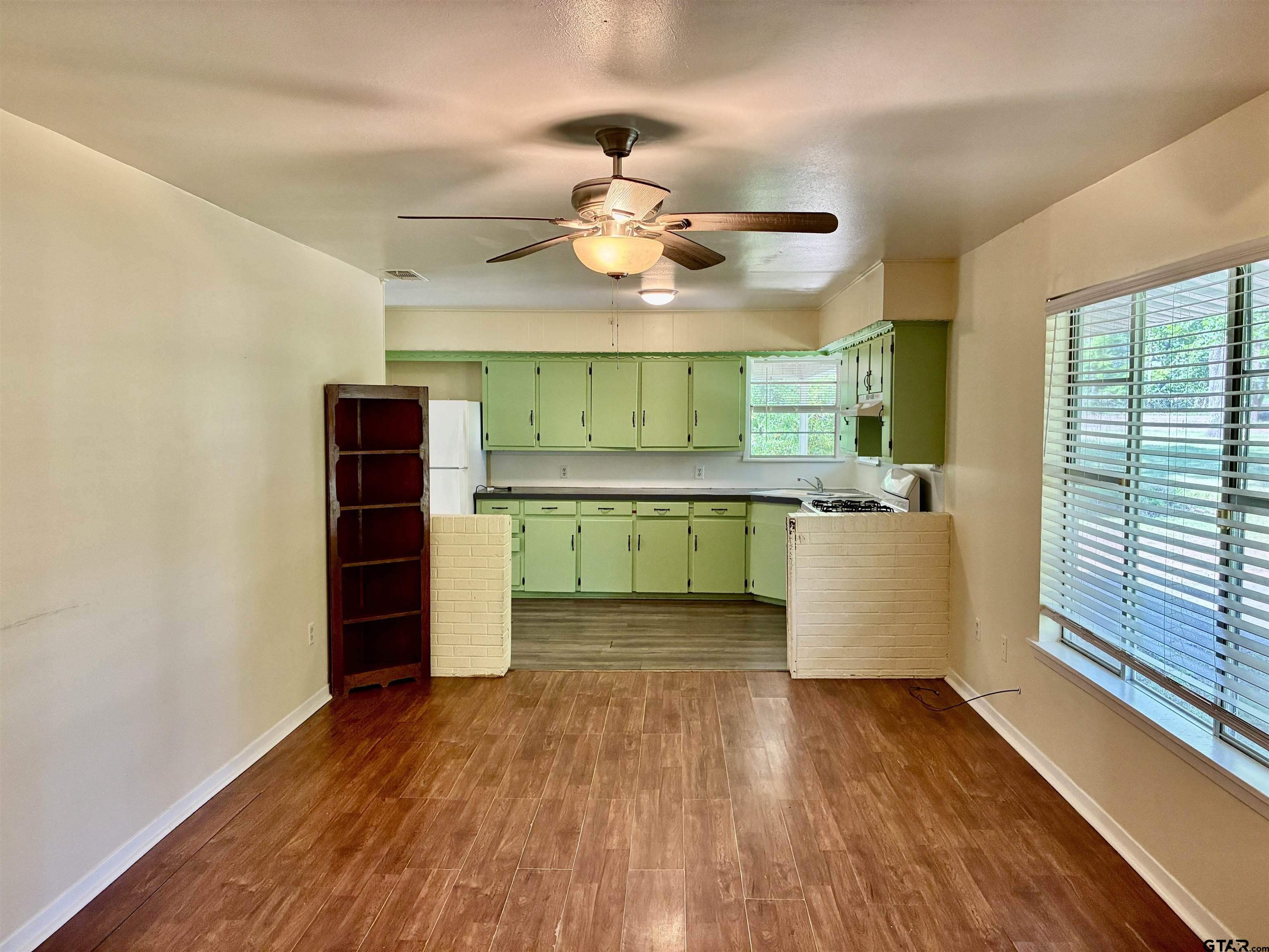 1138 Clay Street