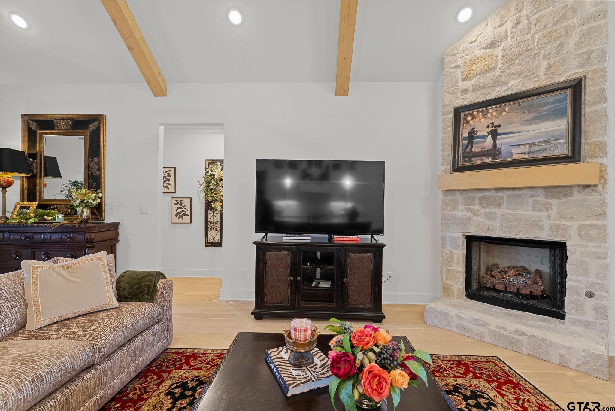 9162 Cave Branch Cove