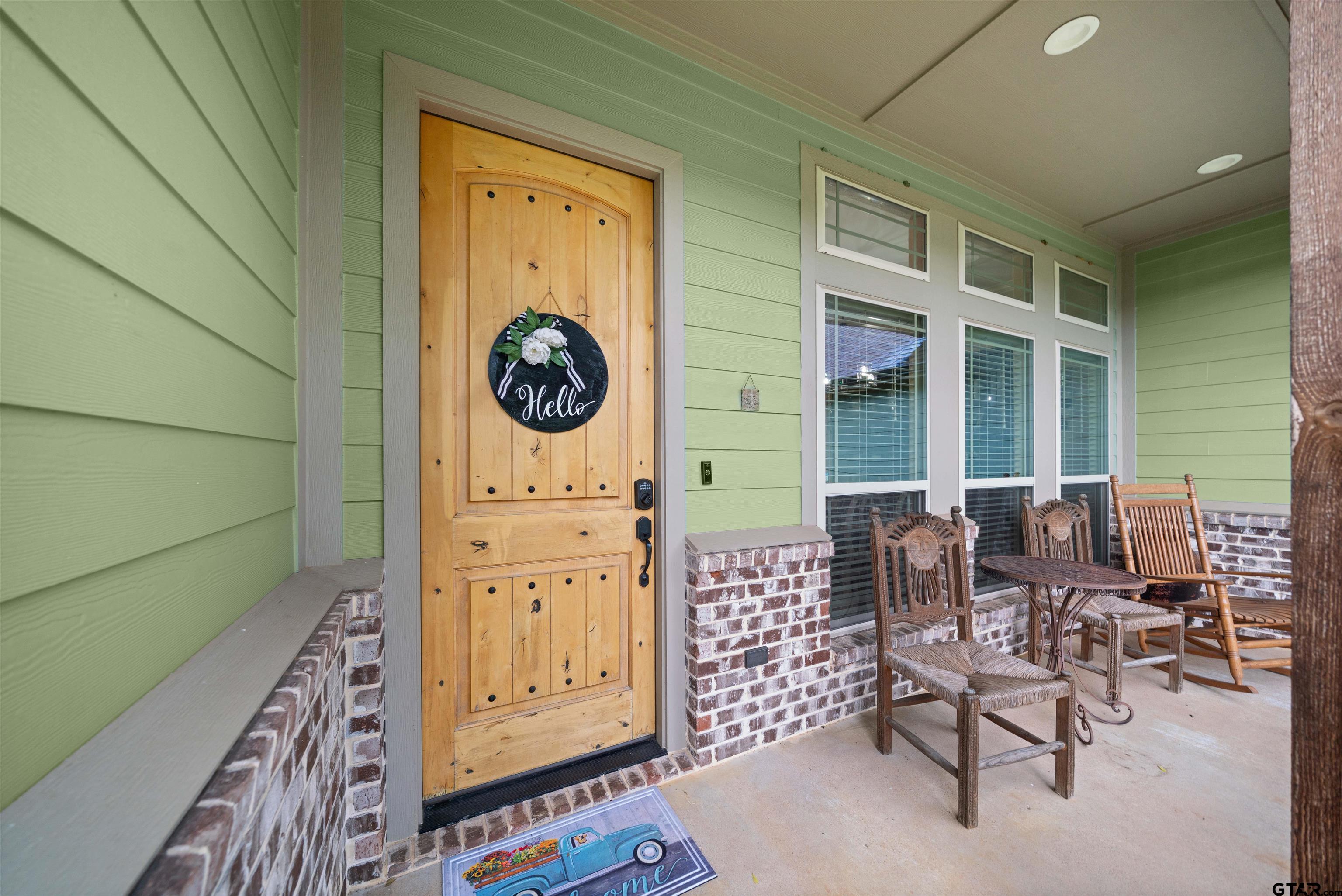 223 E Emma St.